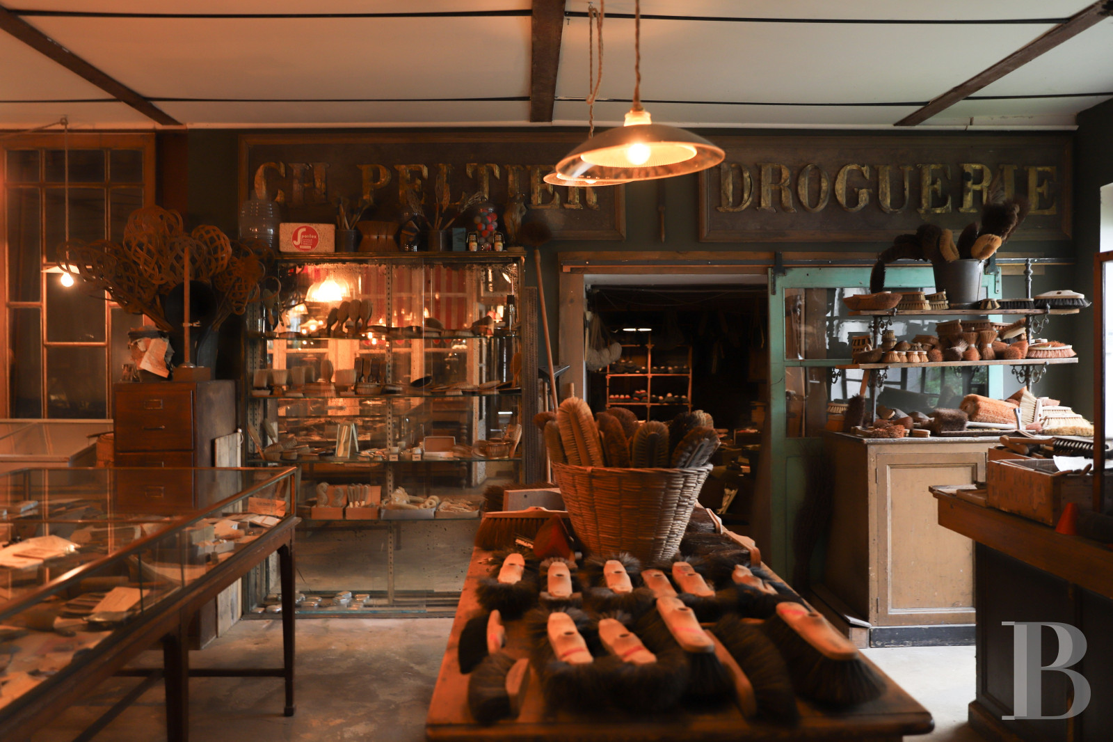 À la Chartre-sur-le-Loir, dans la Sarthe, trois chambres d’hôtes dans un immeuble de commerce du 19e siècle - photo  n°40