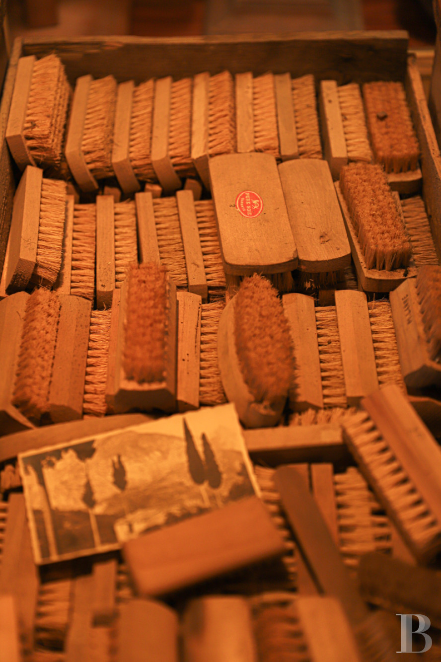 À la Chartre-sur-le-Loir, dans la Sarthe, trois chambres d’hôtes dans un immeuble de commerce du 19e siècle - photo  n°42