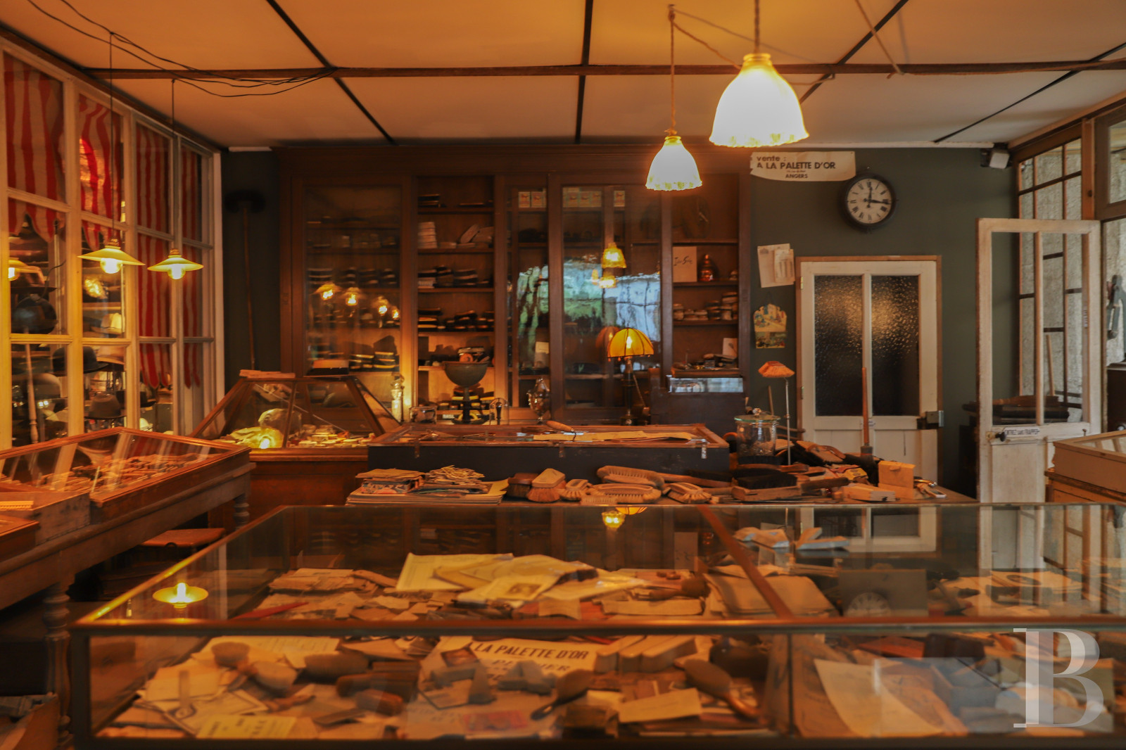 À la Chartre-sur-le-Loir, dans la Sarthe, trois chambres d’hôtes dans un immeuble de commerce du 19e siècle - photo  n°44