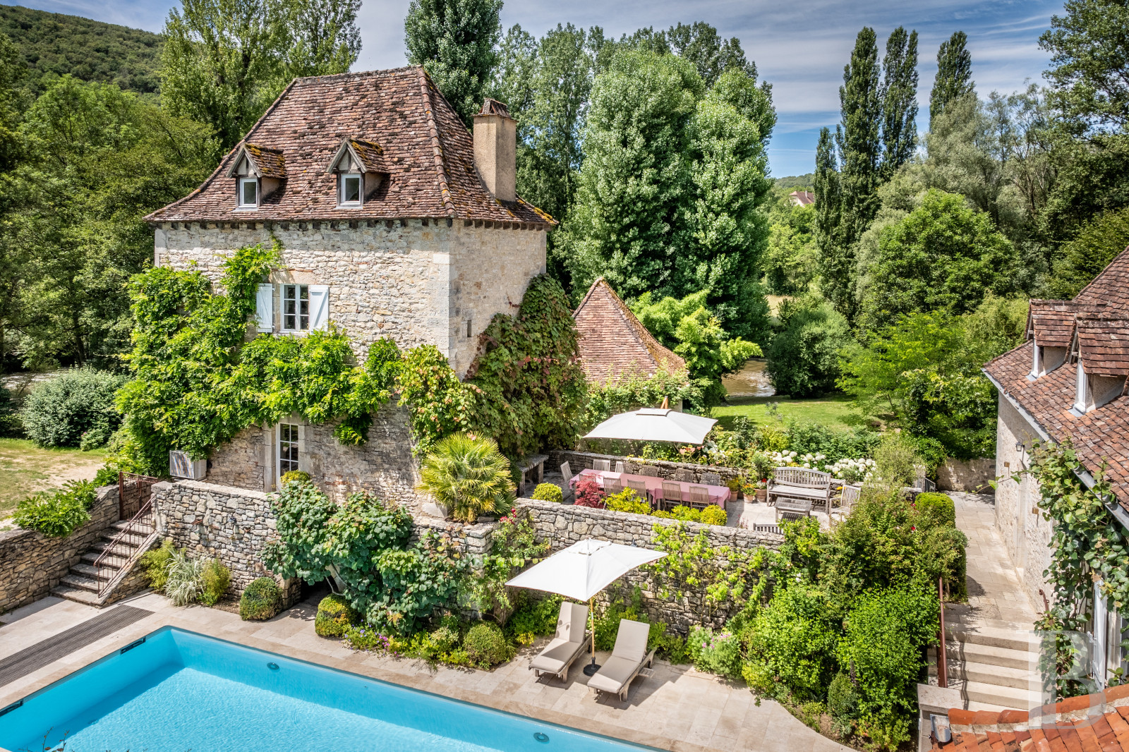 An old mill transformed into a holiday home in the Causse de Cajarc, in the Lot region - photo  n°46
