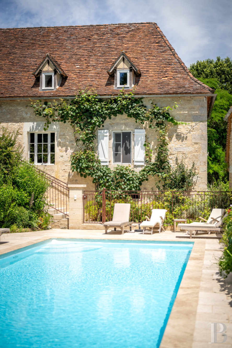 An old mill transformed into a holiday home in the Causse de Cajarc, in the Lot region - photo  n°7
