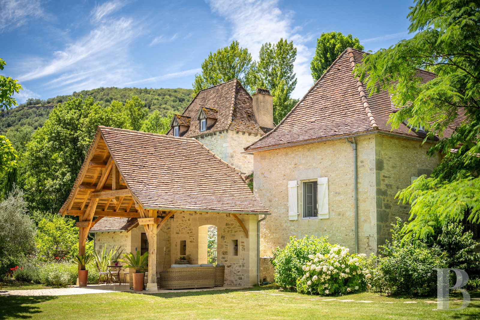 An old mill transformed into a holiday home in the Causse de Cajarc, in the Lot region - photo  n°10