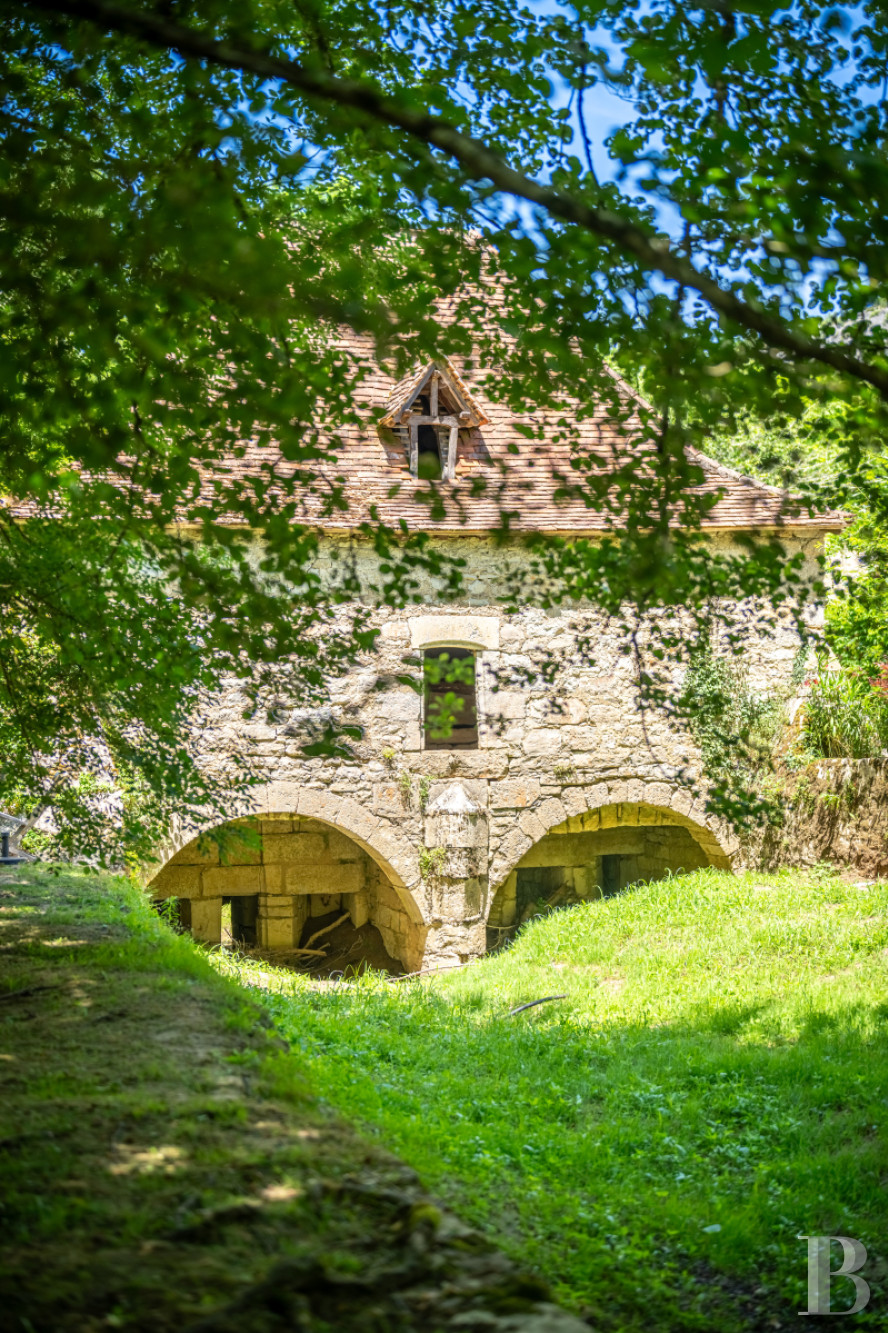 An old mill transformed into a holiday home in the Causse de Cajarc, in the Lot region - photo  n°38