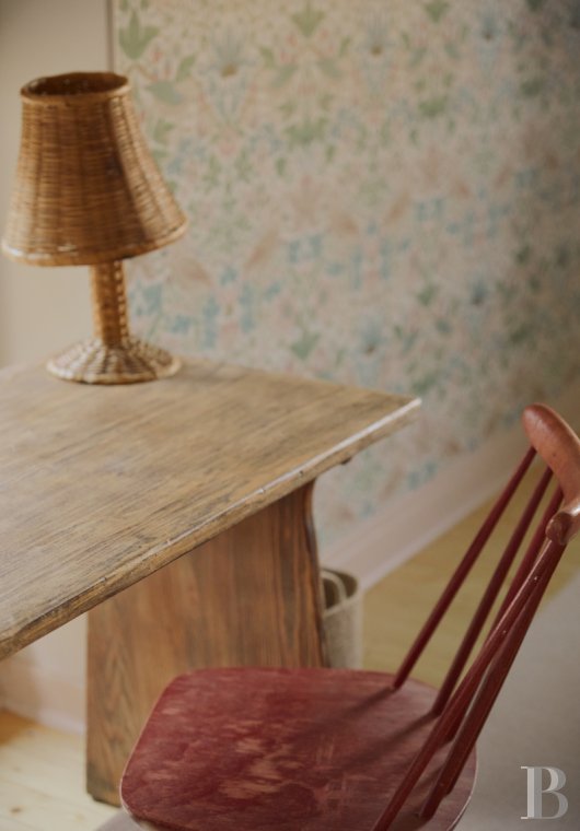 Dans le Gâtinais Val de Loing, au sud de Paris, une maison traditionnelle et sa grange rénovées dans un esprit contemporain - photo  n°29