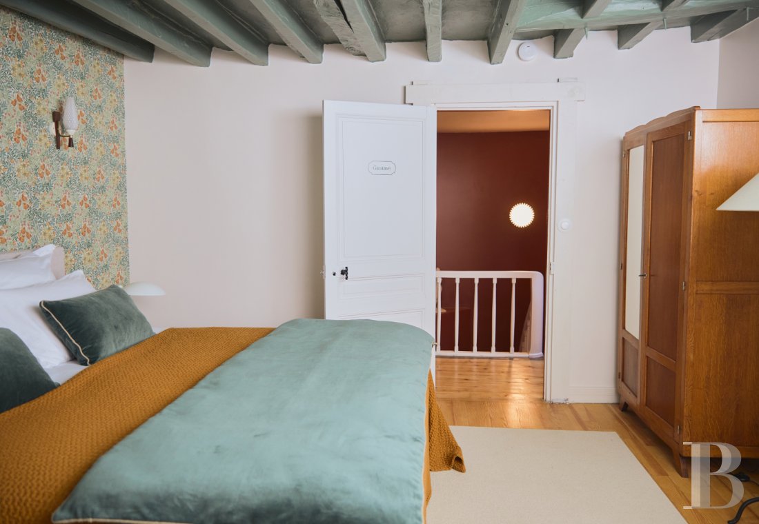 Dans le Gâtinais Val de Loing, au sud de Paris, une maison traditionnelle et sa grange rénovées dans un esprit contemporain - photo  n°35