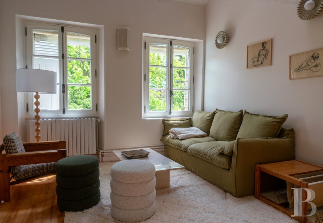 A traditional house and barn renovated in a contemporary style, south of Paris in the Gâtinais Val de Loing  - photo  n°14
