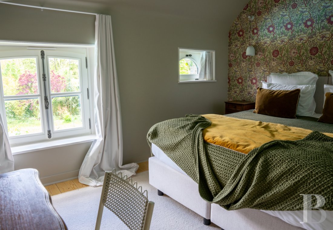 A traditional house and barn renovated in a contemporary style, south of Paris in the Gâtinais Val de Loing  - photo  n°35