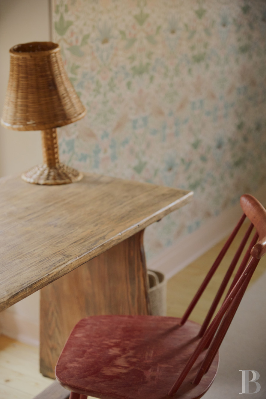 Dans le Gâtinais Val de Loing, au sud de Paris, une maison traditionnelle et sa grange rénovées dans un esprit contemporain - photo  n°29