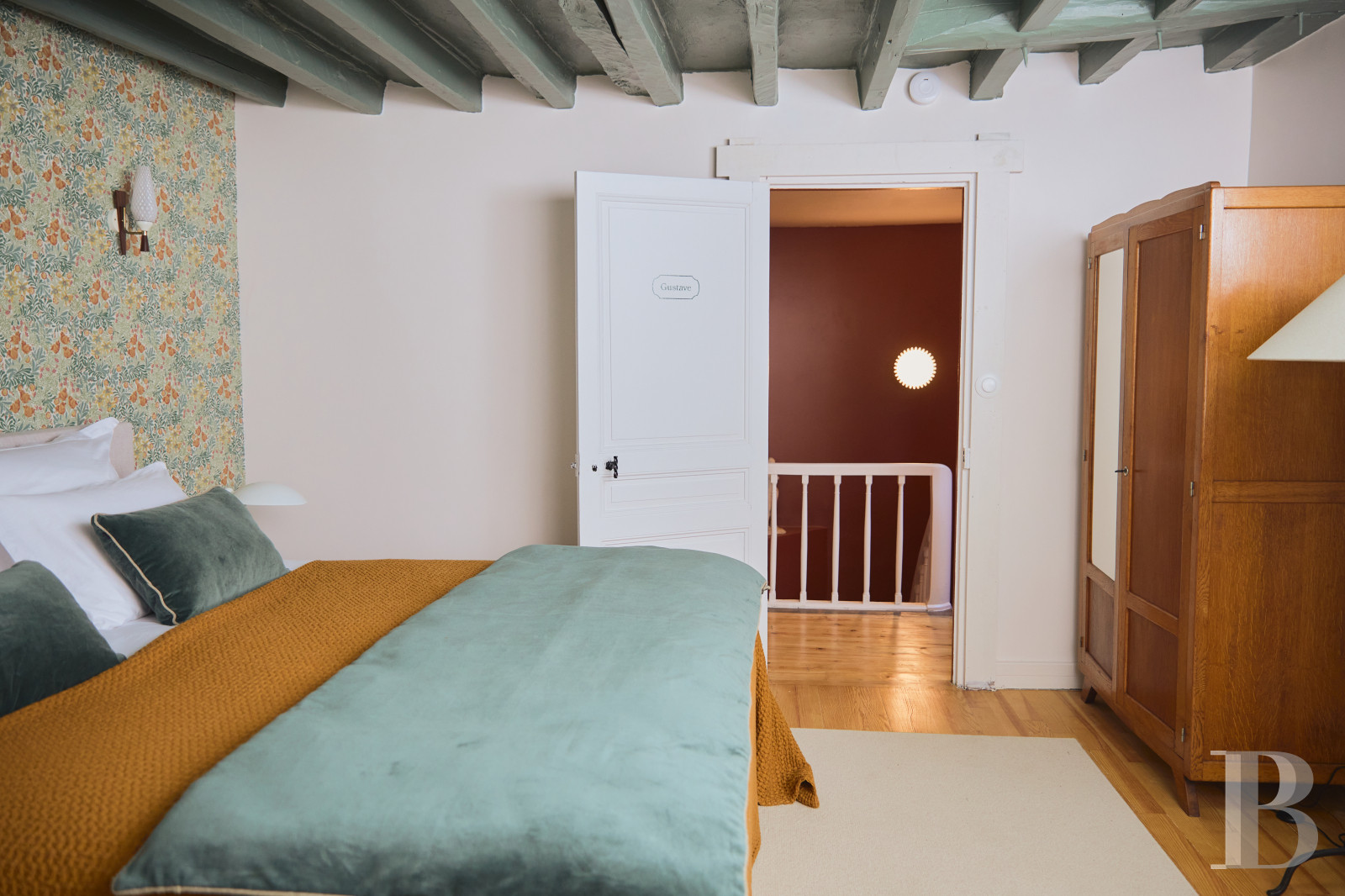 Dans le Gâtinais Val de Loing, au sud de Paris, une maison traditionnelle et sa grange rénovées dans un esprit contemporain - photo  n°35