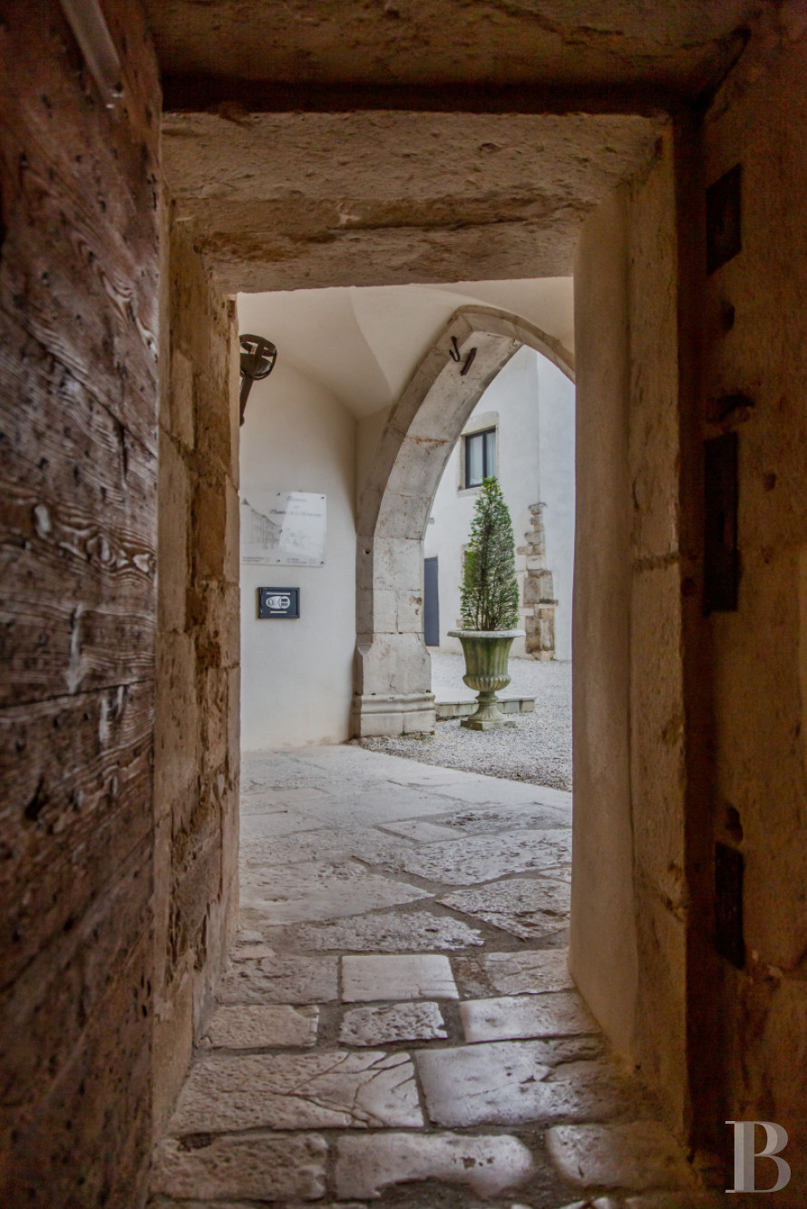Dans l’Ain, au nord-est de Lyon et au cœur du Bugey, un château-hôtel du 16e siècle - photo  n°4