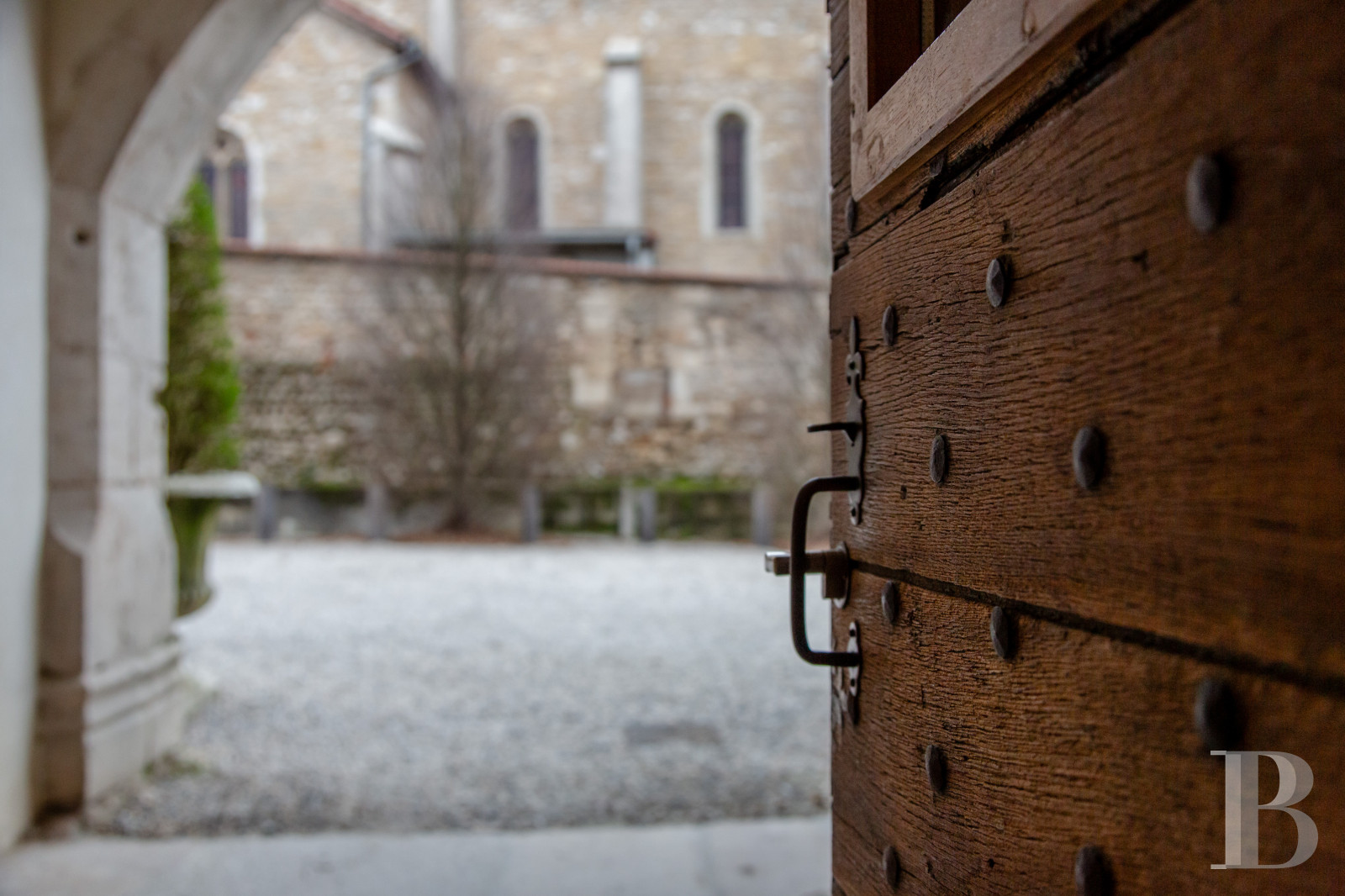 Dans l’Ain, au nord-est de Lyon et au cœur du Bugey, un château-hôtel du 16e siècle - photo  n°5