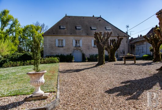 chateaux for sale France burgundy   - 14