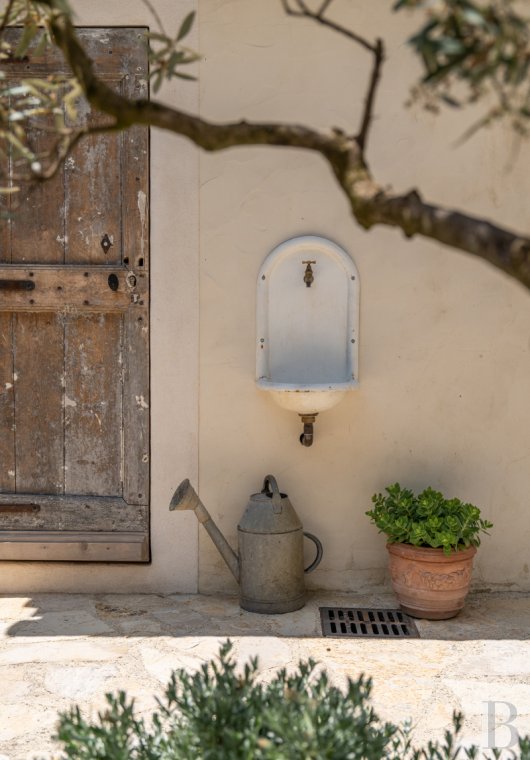 A large village house renovated to a high standard between Nyons and Vaison-la-Romaine, in the Drôme provençale - photo  n°3