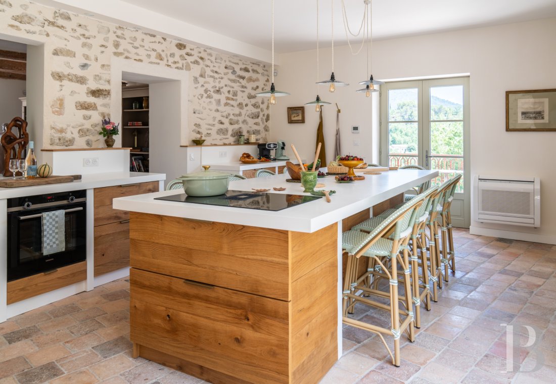 A large village house renovated to a high standard between Nyons and Vaison-la-Romaine, in the Drôme provençale - photo  n°14
