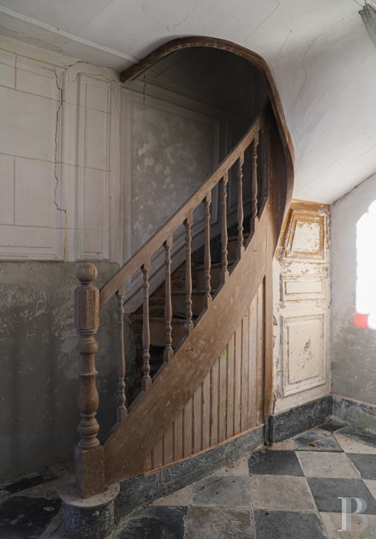 chateaux for sale France picardy   - 13