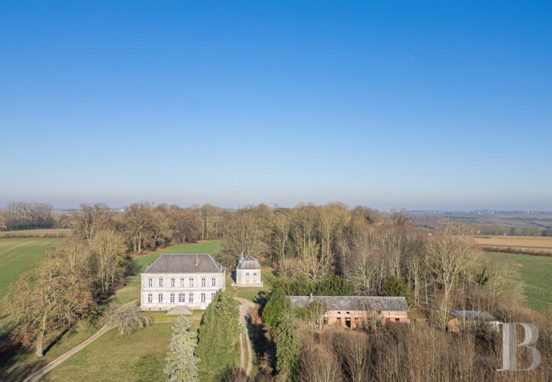 chateaux for sale France picardy   - 1