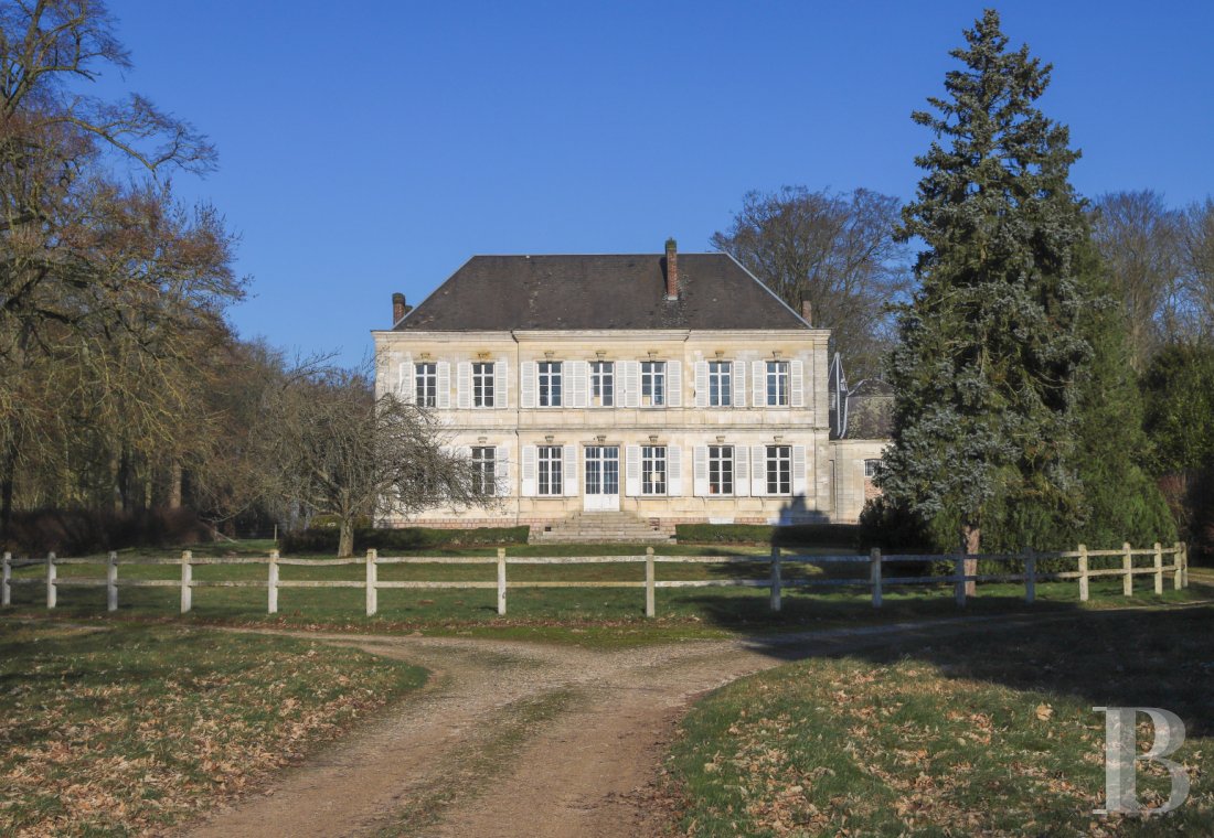 chateaux for sale France picardy   - 3