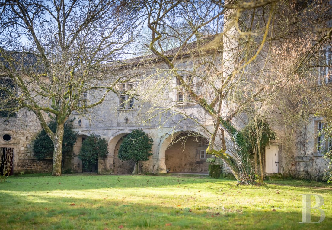 chateaux a vendre midi pyrenees   - 21