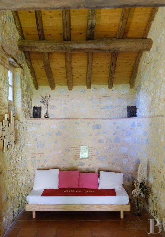 An 18th-century farmhouse converted into a place to stay and holiday north-west of Agen, in the Lot-et-Garonne department - photo  n°17