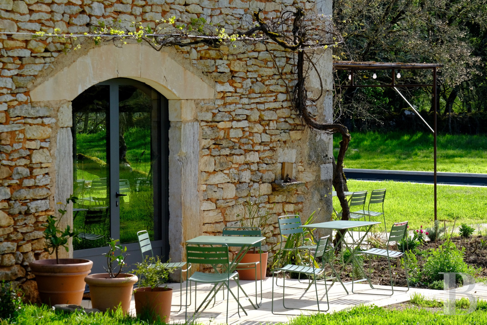 A traditional hamlet transformed into a place to relax and recharge your batteries in the heart of the Causses du Quercy in the Lot department - photo  n°28