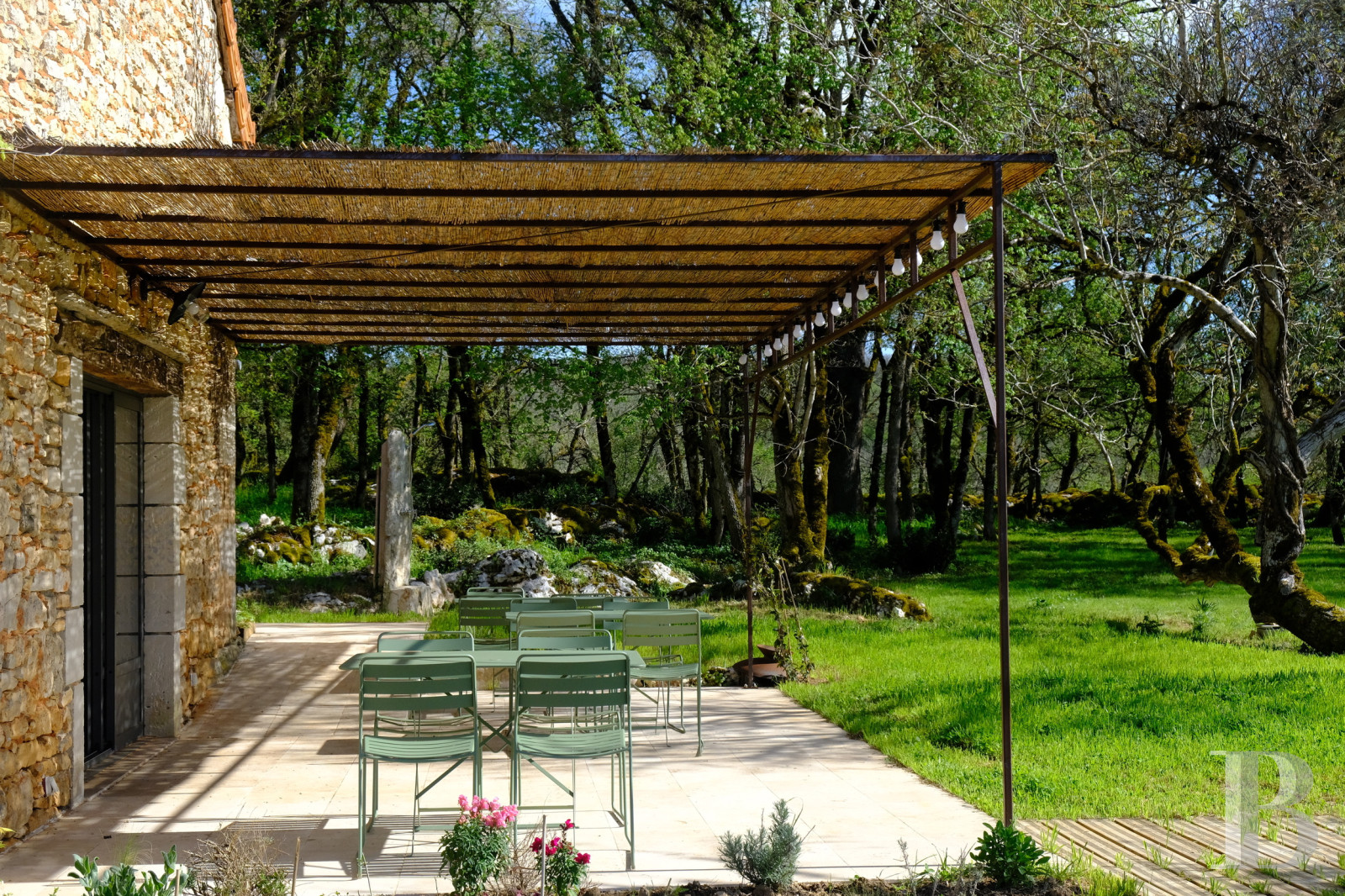 A traditional hamlet transformed into a place to relax and recharge your batteries in the heart of the Causses du Quercy in the Lot department - photo  n°25