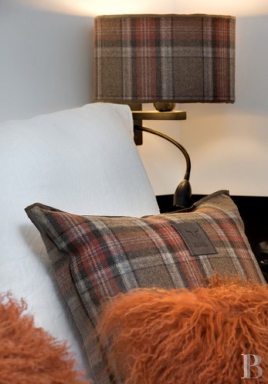 A renovated a hotel suite in a former Belle Époque palace in Le Mont-Dore, in the Puy-de-Dôme region - photo  n°10