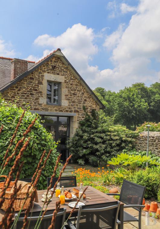 Dans les Côtes d’Armor, entre Paimpol et Saint-Brieuc, une ancienne ferme du 18e siècle rénovée abritant plusieurs gîtes - photo  n°21