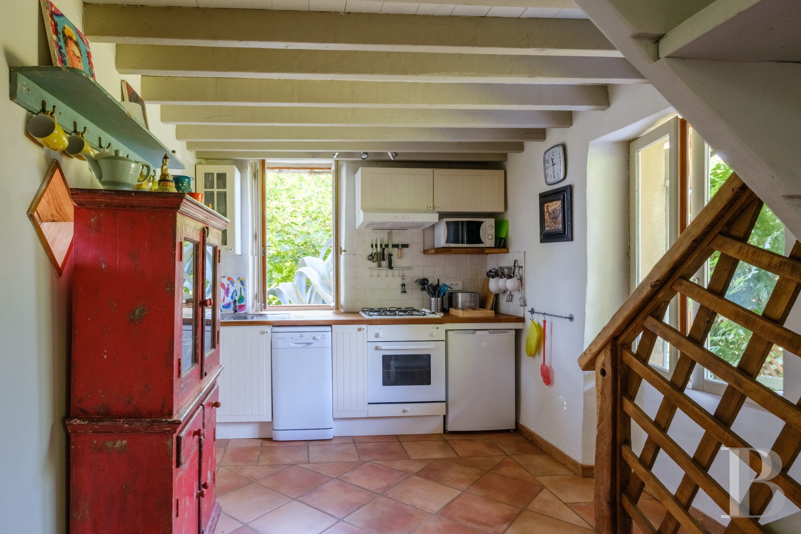 Dans le Gers, à l’ouest de Lectoure, un ancien domaine de production d’armagnac transformé et décoré avec soin - photo  n°43