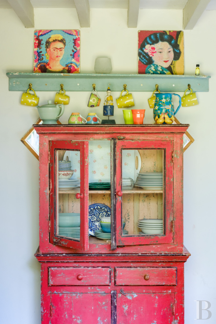 Dans le Gers, à l’ouest de Lectoure, un ancien domaine de production d’armagnac transformé et décoré avec soin - photo  n°42