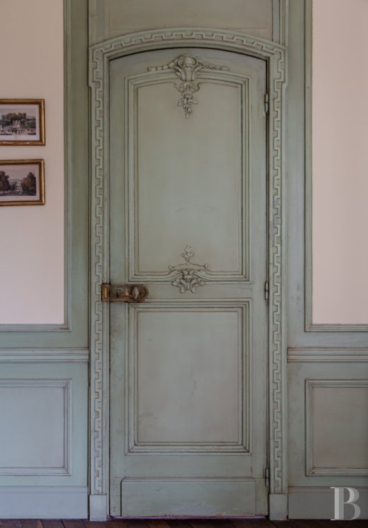 A 20th-century château in enclosed grounds in Evecquemont, in the Vexin region - photo  n°49
