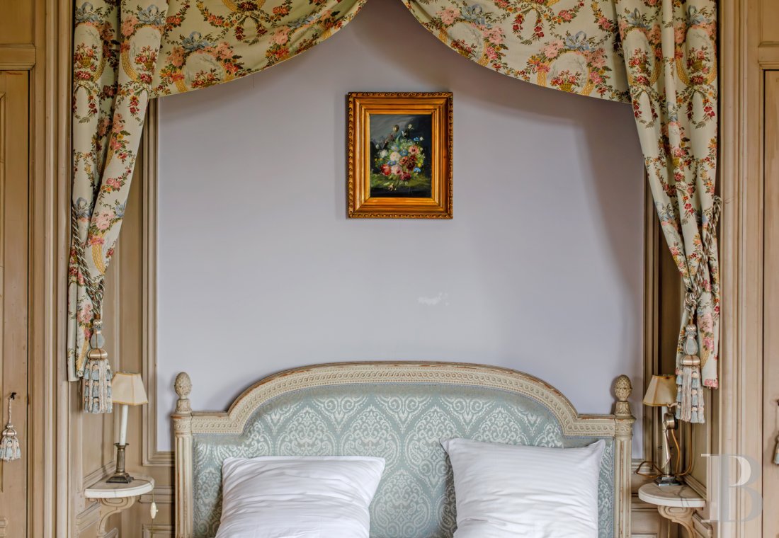 A 20th-century château in enclosed grounds in Evecquemont, in the Vexin region - photo  n°42