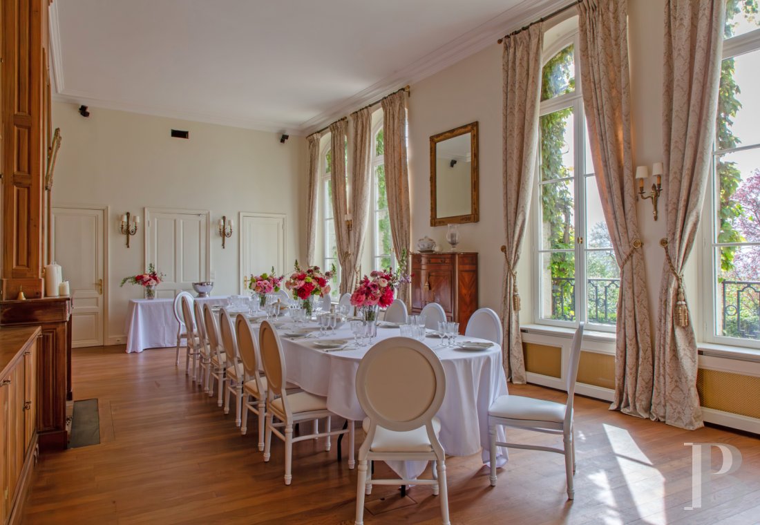 A 20th-century château in enclosed grounds in Evecquemont, in the Vexin region - photo  n°20