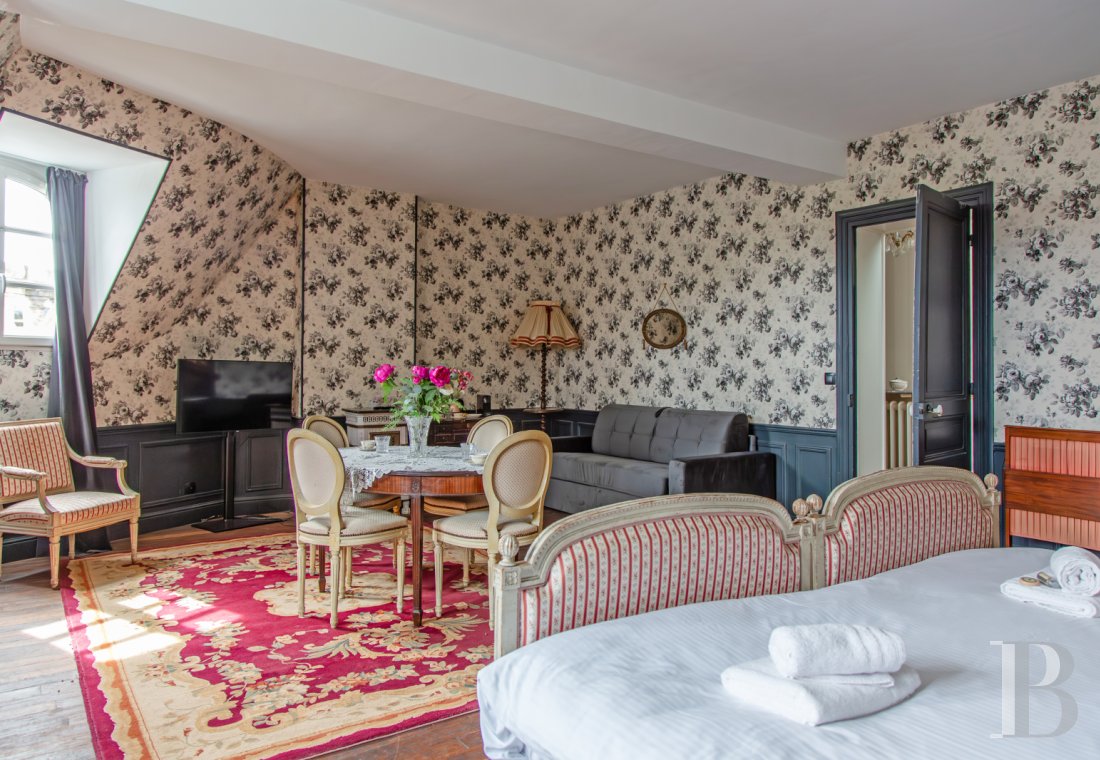 A 20th-century château in enclosed grounds in Evecquemont, in the Vexin region - photo  n°39