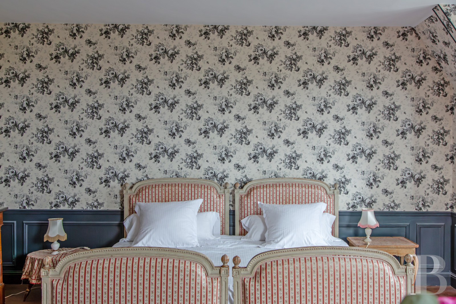 A 20th-century château in enclosed grounds in Evecquemont, in the Vexin region - photo  n°36