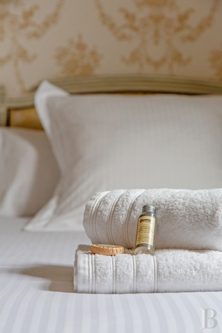 A 20th-century château in enclosed grounds in Evecquemont, in the Vexin region - photo  n°29