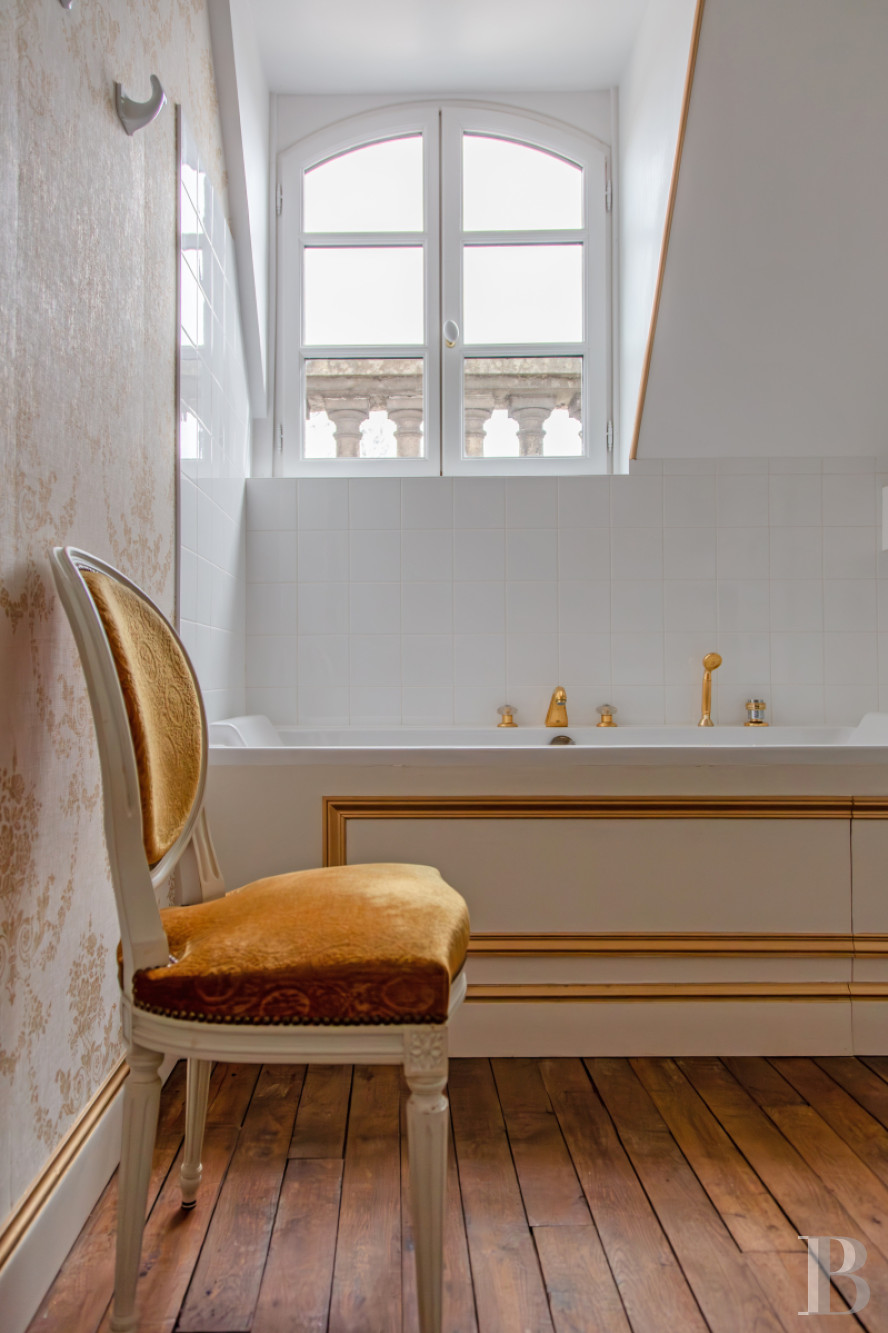 A 20th-century château in enclosed grounds in Evecquemont, in the Vexin region - photo  n°30