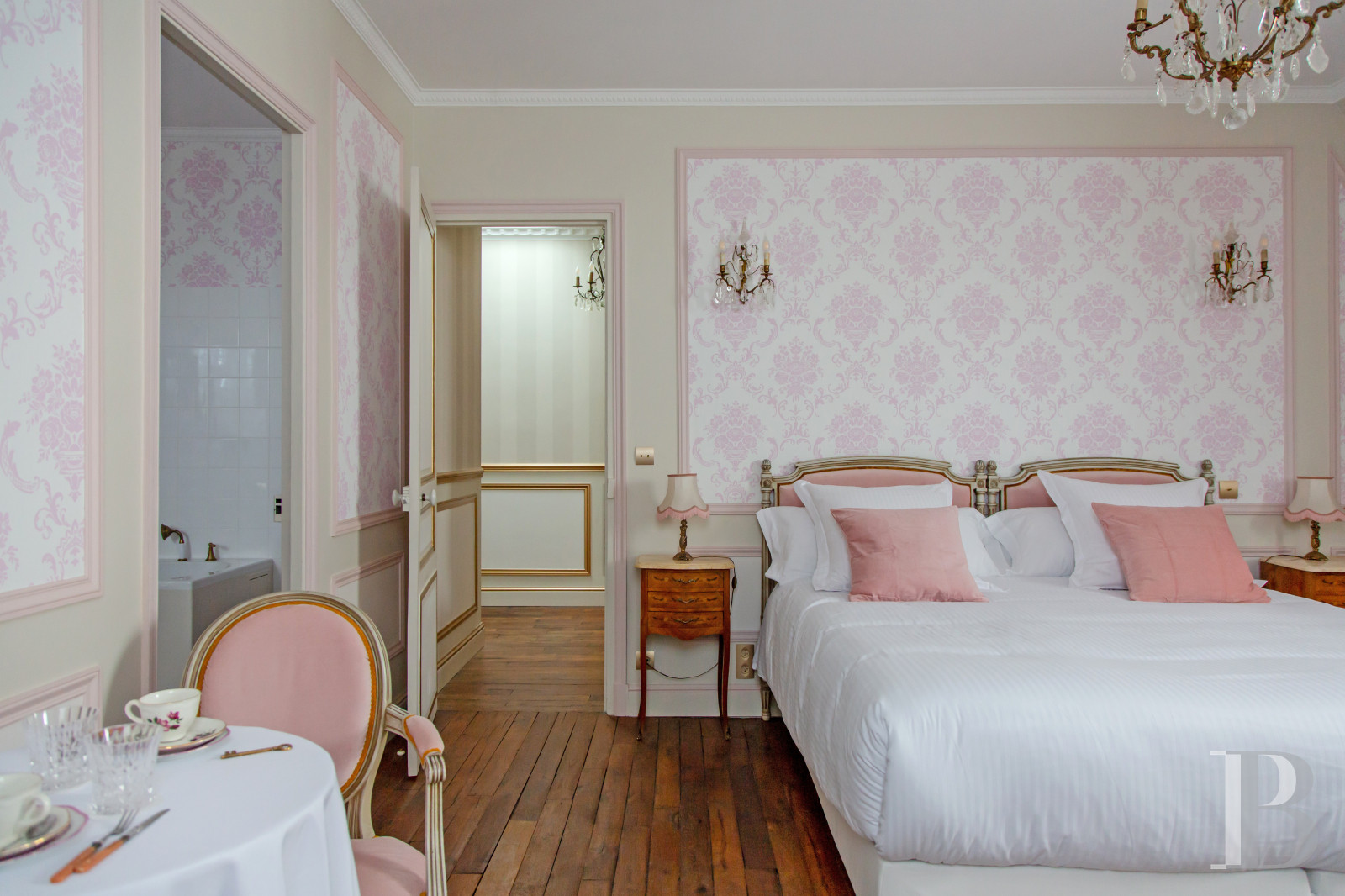 A 20th-century château in enclosed grounds in Evecquemont, in the Vexin region - photo  n°35