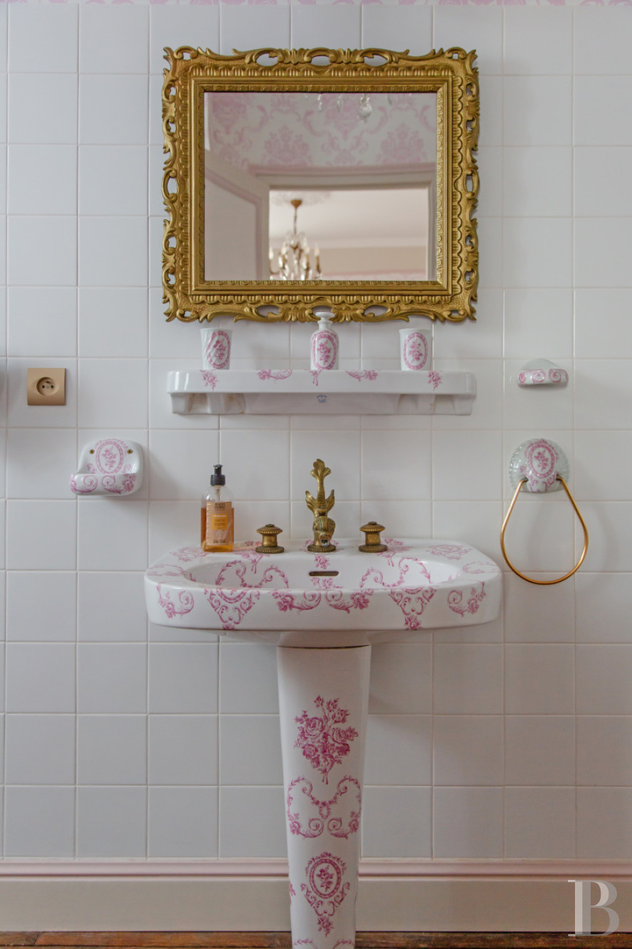 A 20th-century château in enclosed grounds in Evecquemont, in the Vexin region - photo  n°34