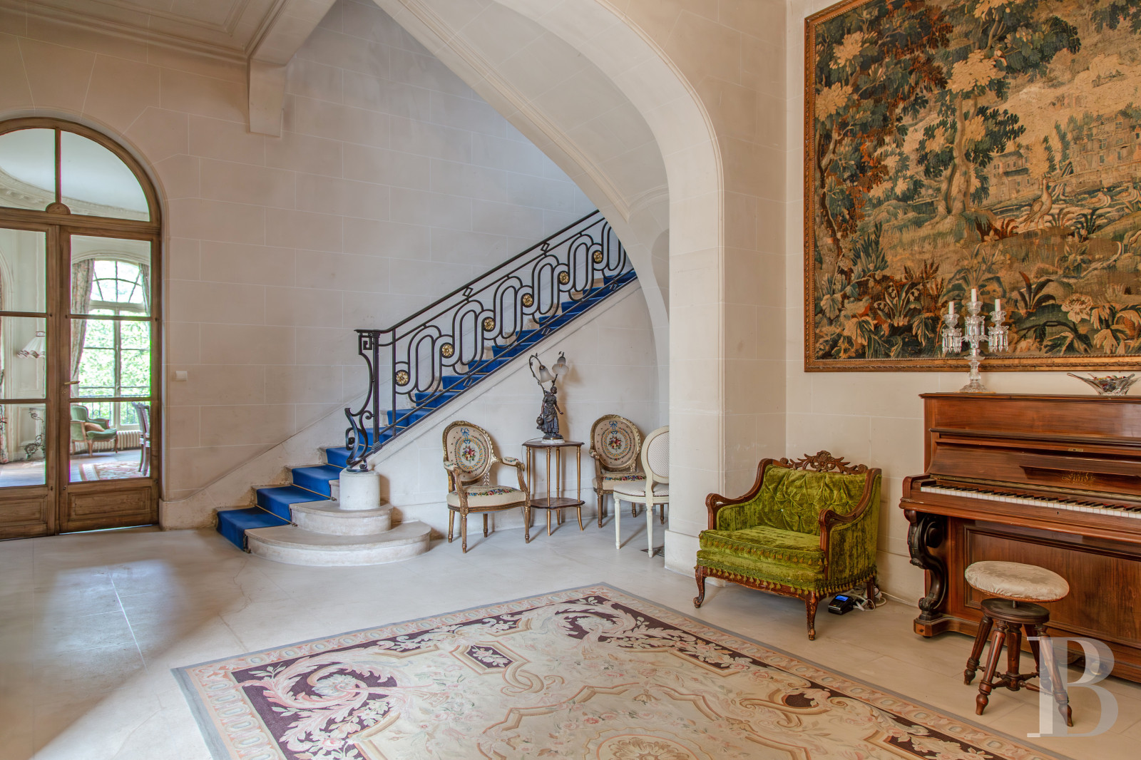 A 20th-century château in enclosed grounds in Evecquemont, in the Vexin region - photo  n°23