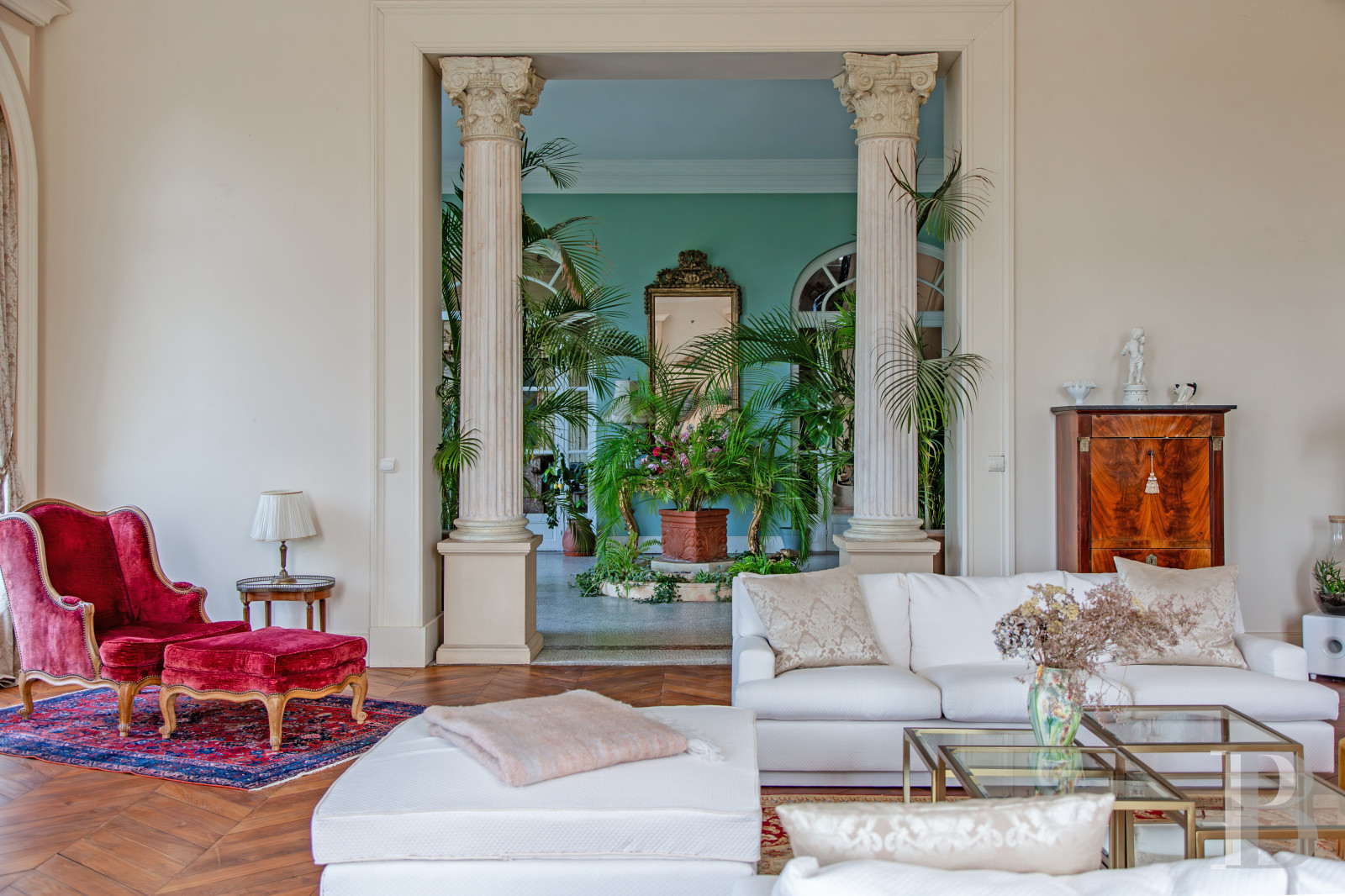 A 20th-century château in enclosed grounds in Evecquemont, in the Vexin region - photo  n°16