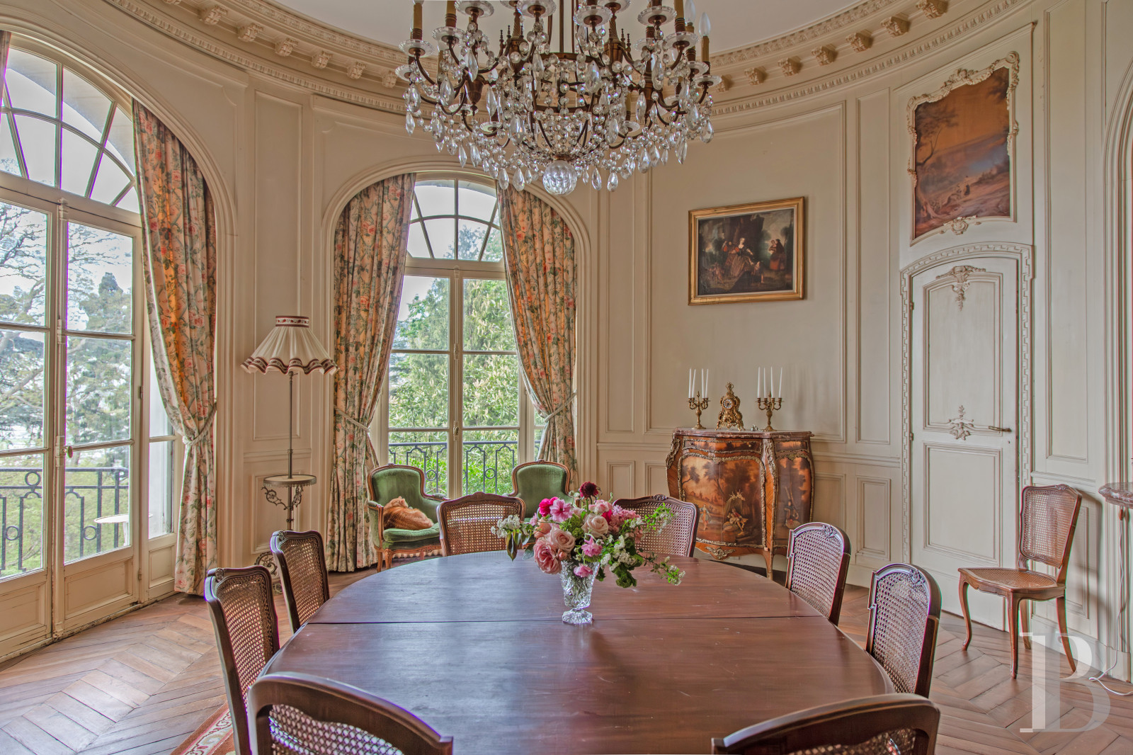 A 20th-century château in enclosed grounds in Evecquemont, in the Vexin region - photo  n°8