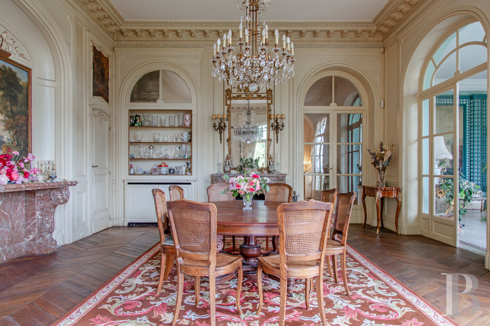 A 20th-century château in enclosed grounds in Evecquemont, in the Vexin region - photo  n°19