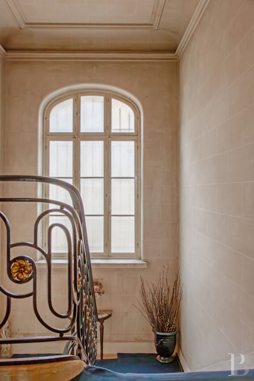 A 20th-century château in enclosed grounds in Evecquemont, in the Vexin region - photo  n°50