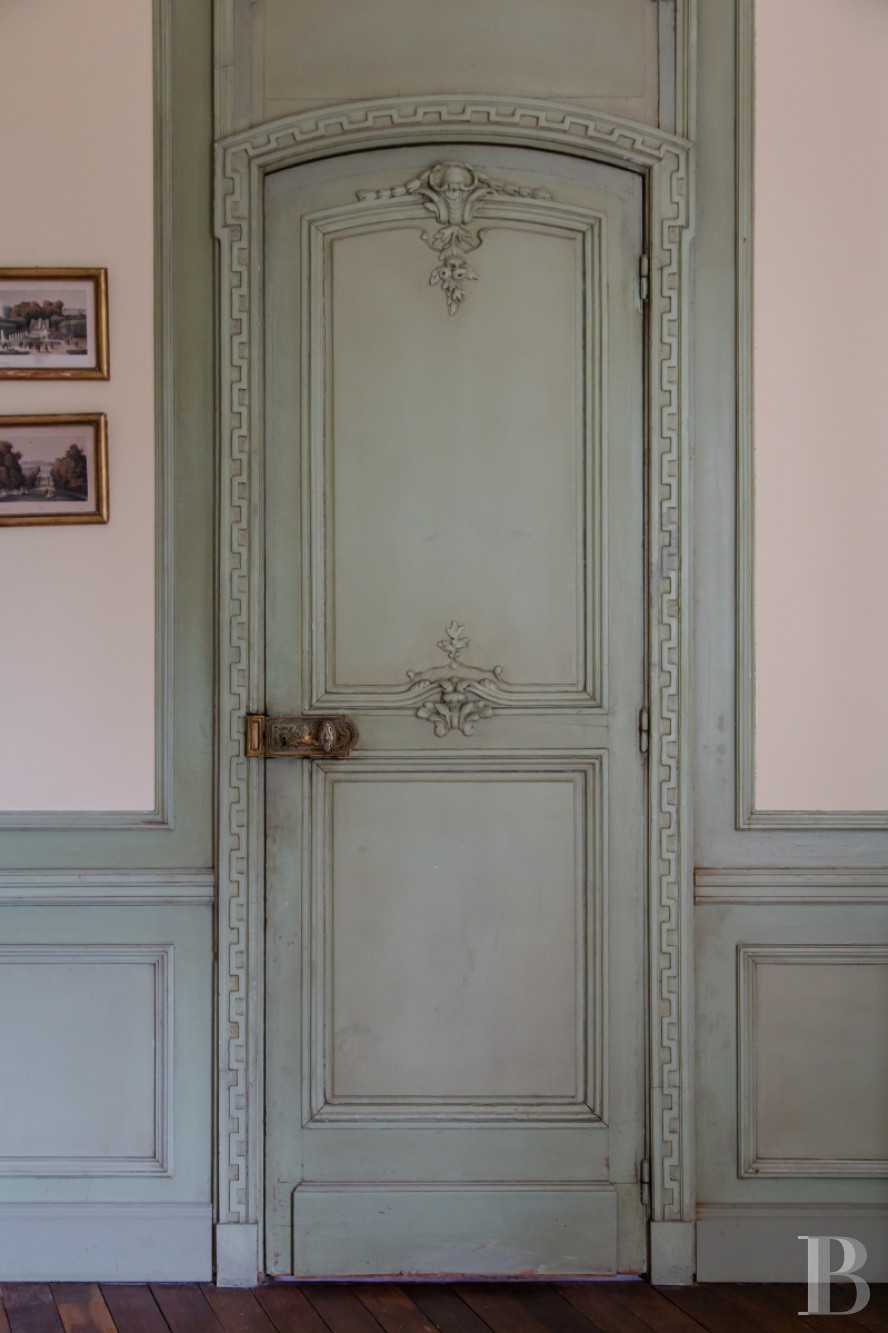 A 20th-century château in enclosed grounds in Evecquemont, in the Vexin region - photo  n°49