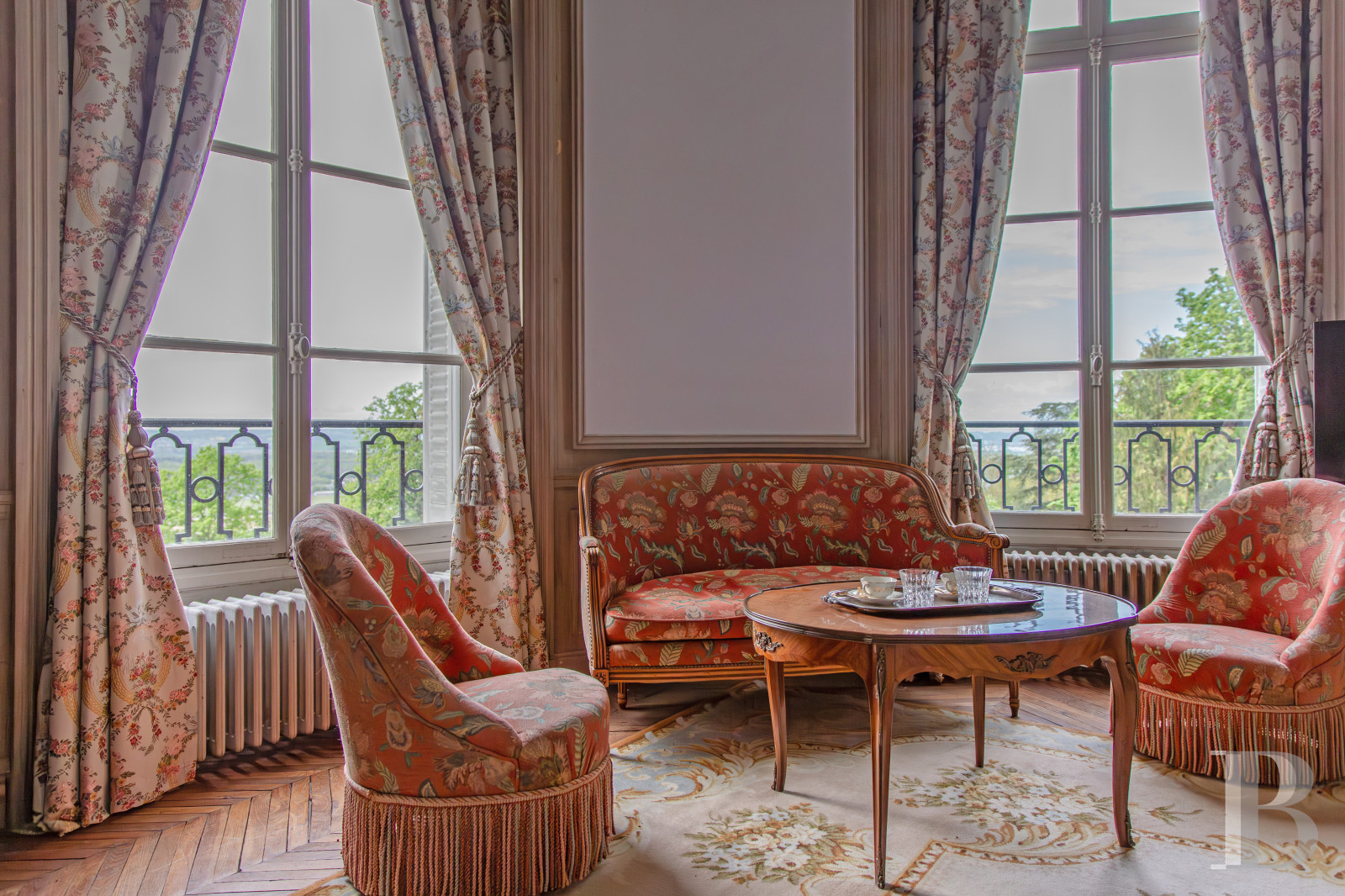 A 20th-century château in enclosed grounds in Evecquemont, in the Vexin region - photo  n°44