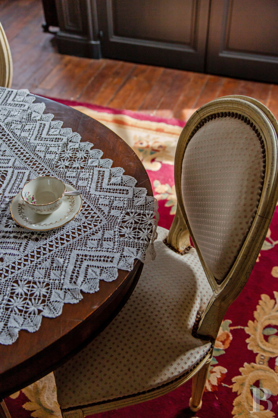 A 20th-century château in enclosed grounds in Evecquemont, in the Vexin region - photo  n°38