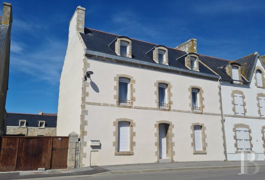demeures et maisons a vendre france bretagne   - 13