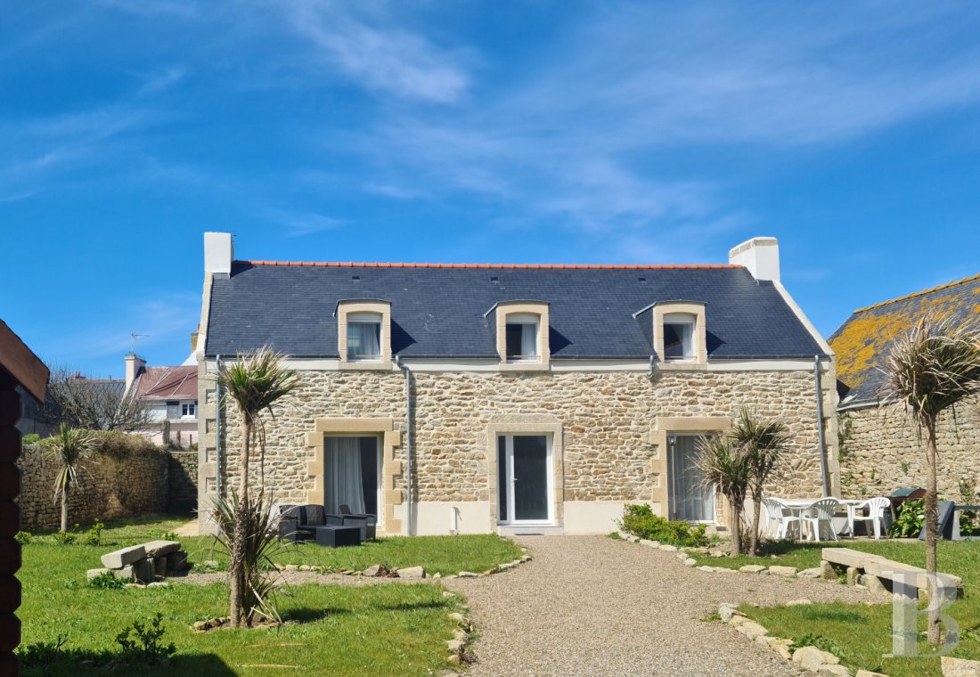 demeures et maisons a vendre france bretagne   - 1