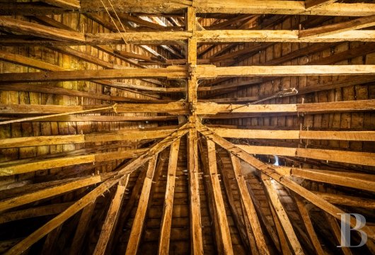 character properties France midi pyrenees   - 15