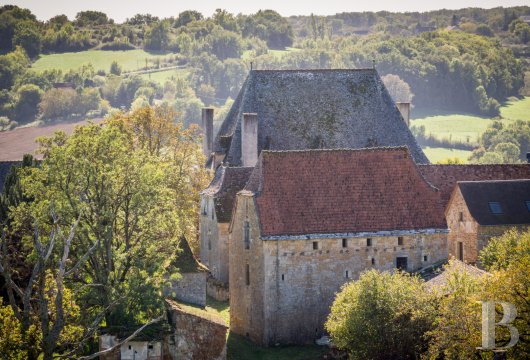 character properties France midi pyrenees   - 5